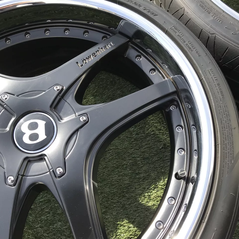 SLIGHTLY USED SET OF 4 22INCH’’ LOWENHEART RIMS TIRES BENTLEY CONTINENTAL RARE SET 4 WHEELS SPEED MULLINER - Image 2
